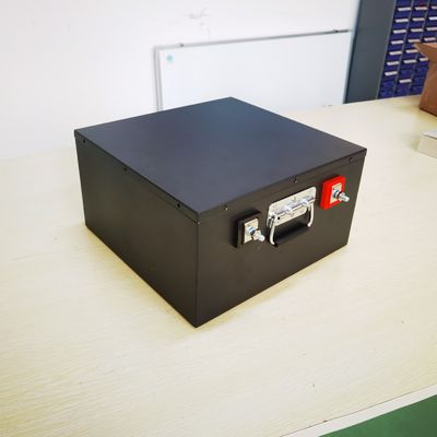 Πακέτο μπαταριών λίθιου LiFePO4 24V 80Ah για την αυτόματη καθαρίζοντας μηχανή πατωμάτων